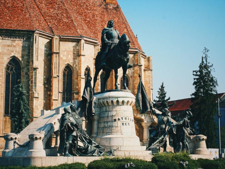 Амос Рекс